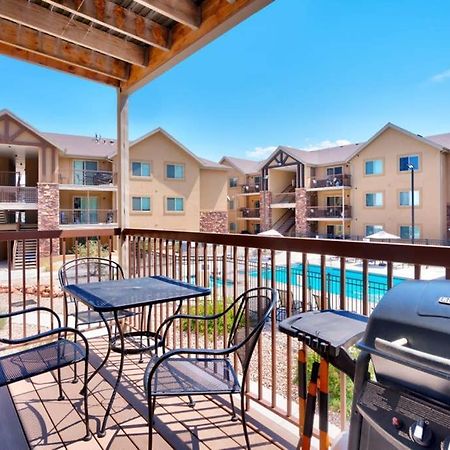 6L Top Floor Redcliff Condo, Pool & Hot Tub 摩押 外观 照片